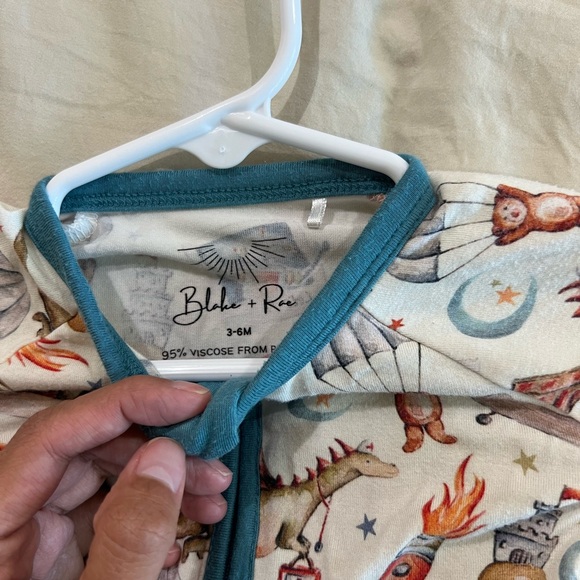 Blake and Rae Pretend Play Bamboo sleeper - Picture 3 of 3